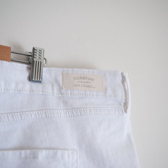 LEVI'S | WHITE CAPRIS - Picture 5 of 5